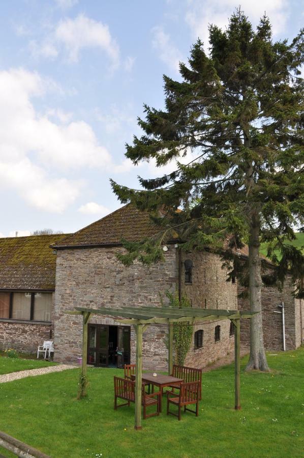 Black Mountain Lodge Glasbury Exterior foto